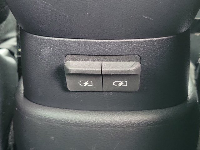 Used 2020 Nissan Kicks SR FWD image 6