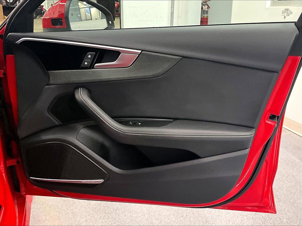 Used 2024 Audi A4 2.0T Premium Plus image 12