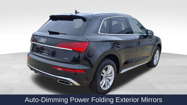 Used 2024 Audi Q5 2.0T Premium w/ Convenience Package image 9