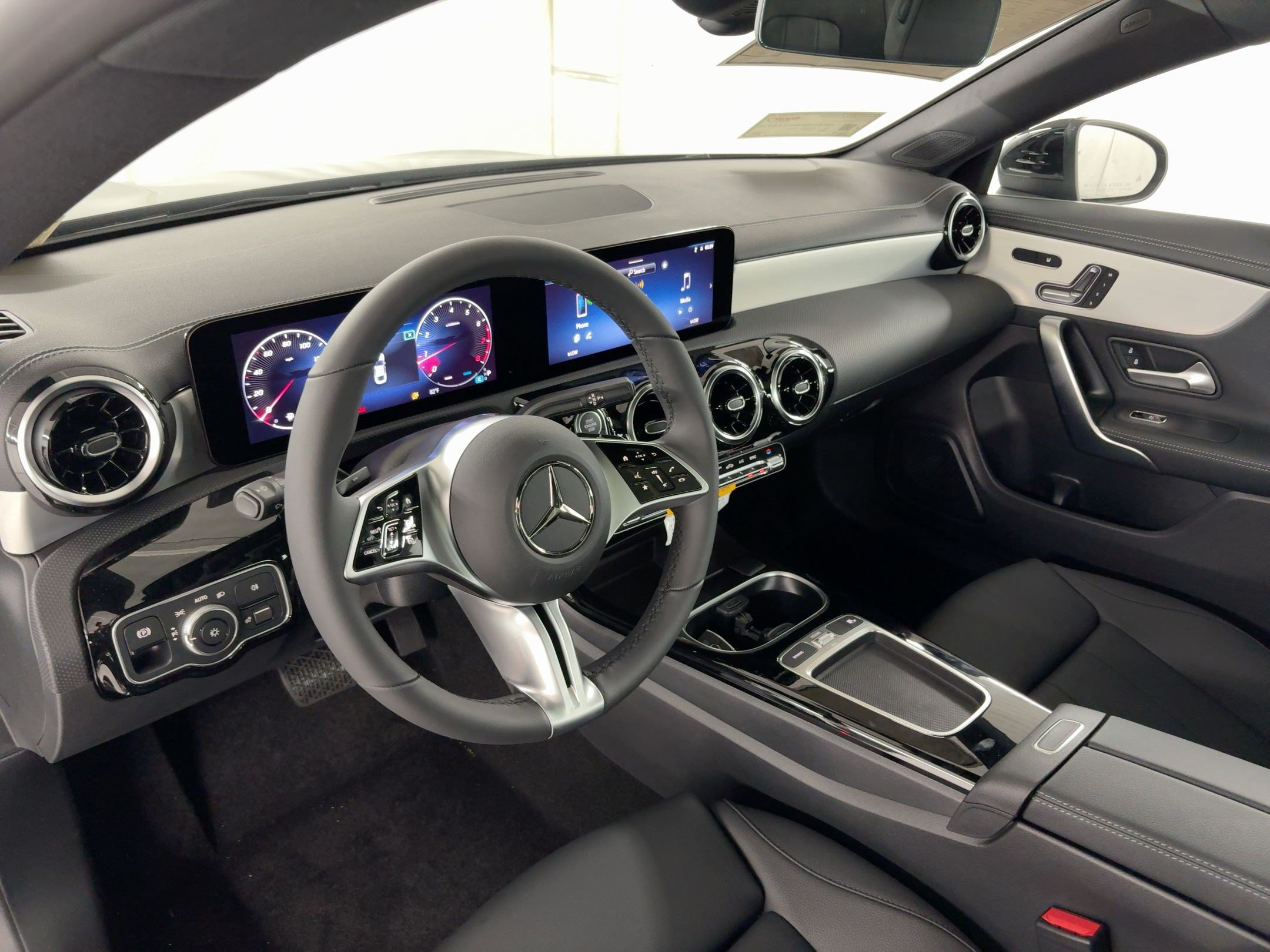 New 2026 Mercedes-Benz CLA 250 image 4
