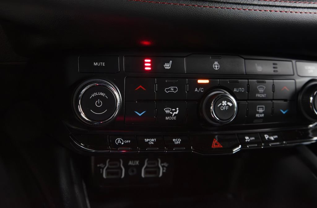 Used 2026 Dodge Durango GT AWD/4WD image 33