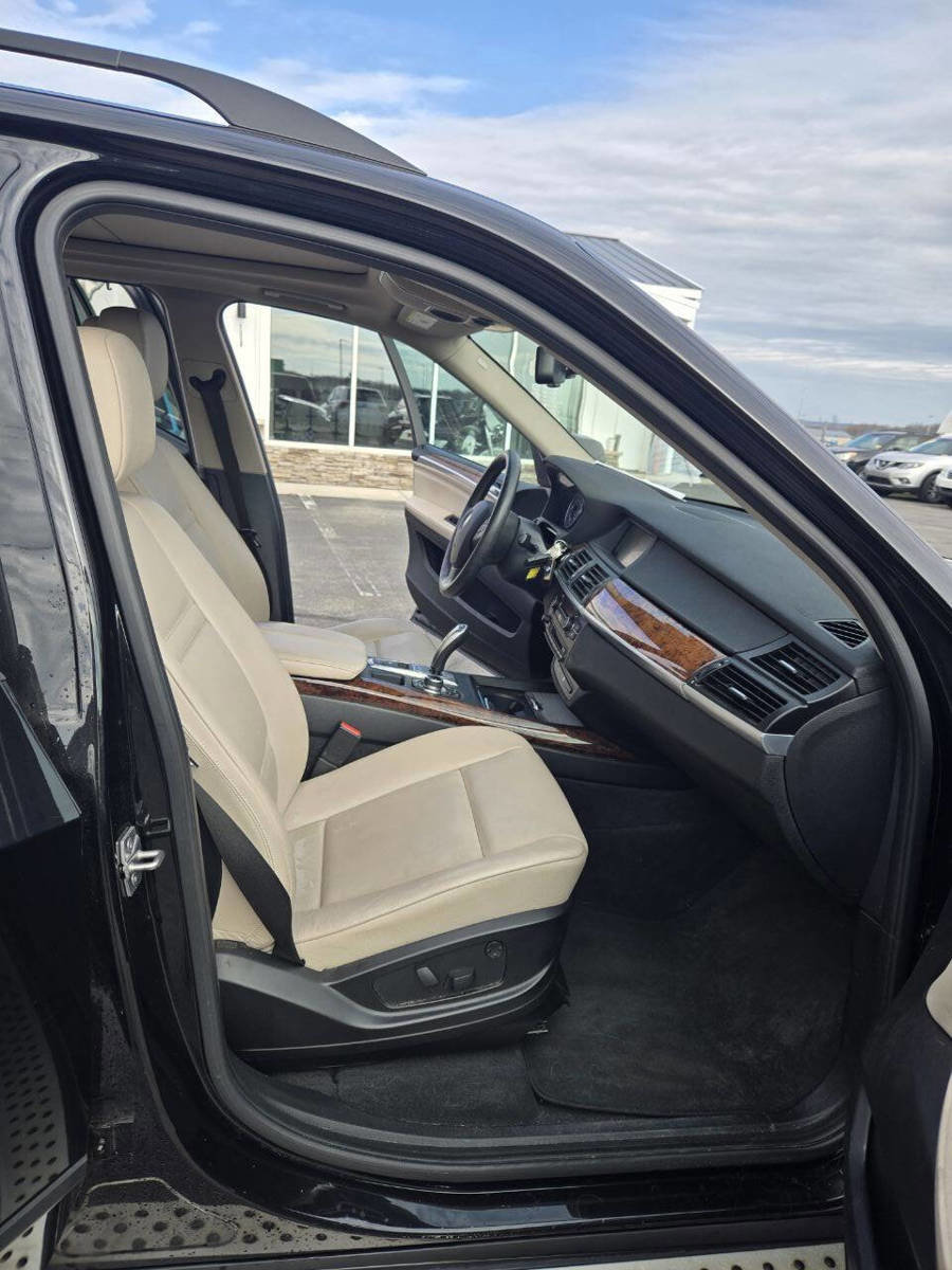 Used 2013 BMW X5 xDrive35i image 6