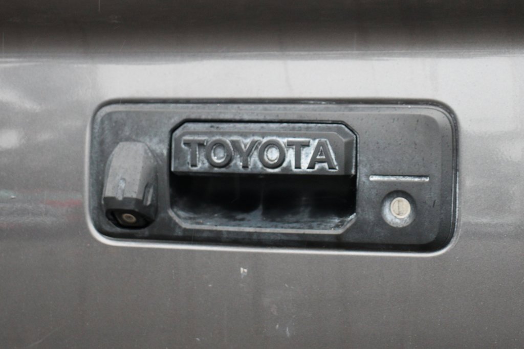 Used 2015 Toyota Tundra SR5 w/ TRD Off Road Package image 43