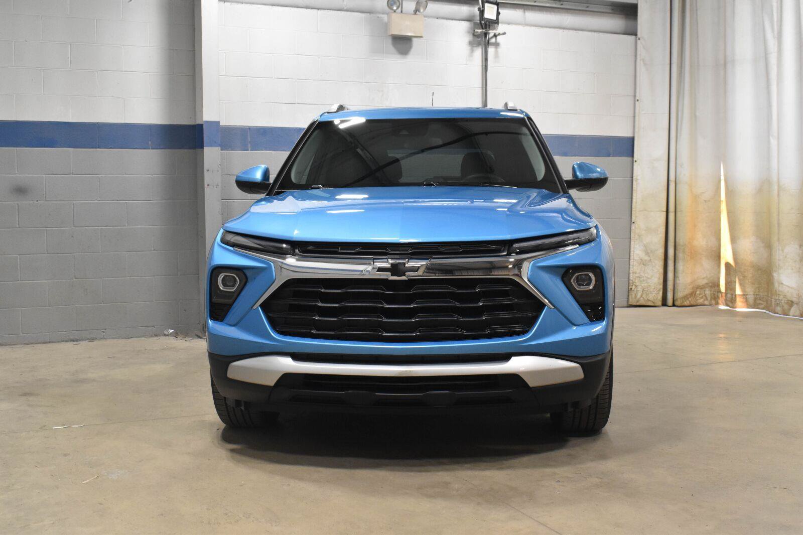 Used 2025 Chevrolet TrailBlazer LT w/ LPO, Blackout Package AWD/4WD image 28