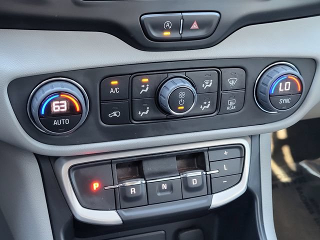 Used 2023 GMC Terrain SLE w/ Driver Convenience Package AWD/4WD image 15
