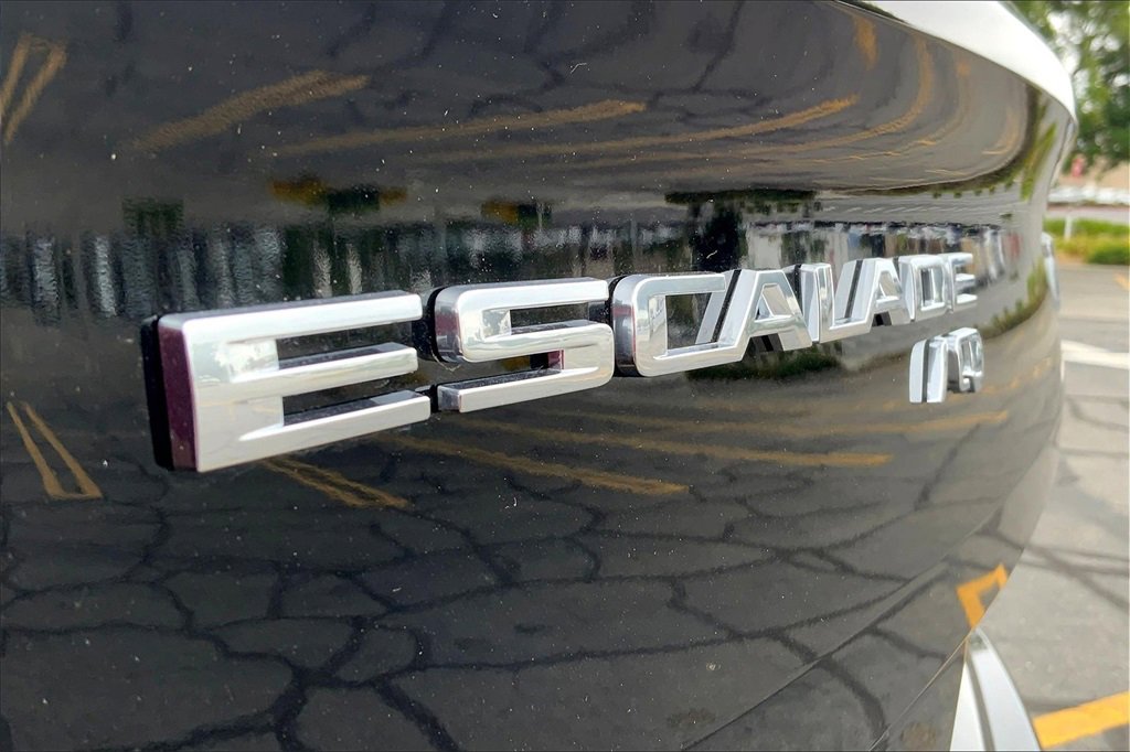 New 2026 Cadillac Escalade IQ Sport 2 w/ LPO, ONYX Package image 31