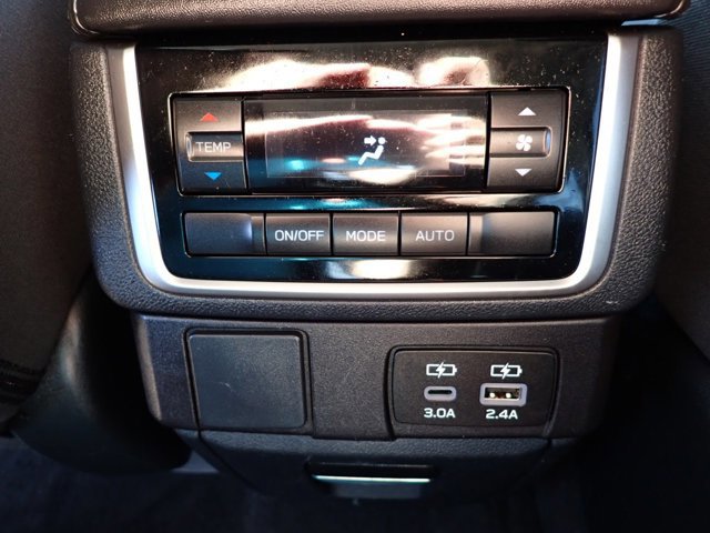 Certified 2023 Subaru Ascent Premium w/ Convenience Package AWD/4WD image 11