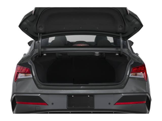 Used 2025 Hyundai Elantra Limited FWD image 13