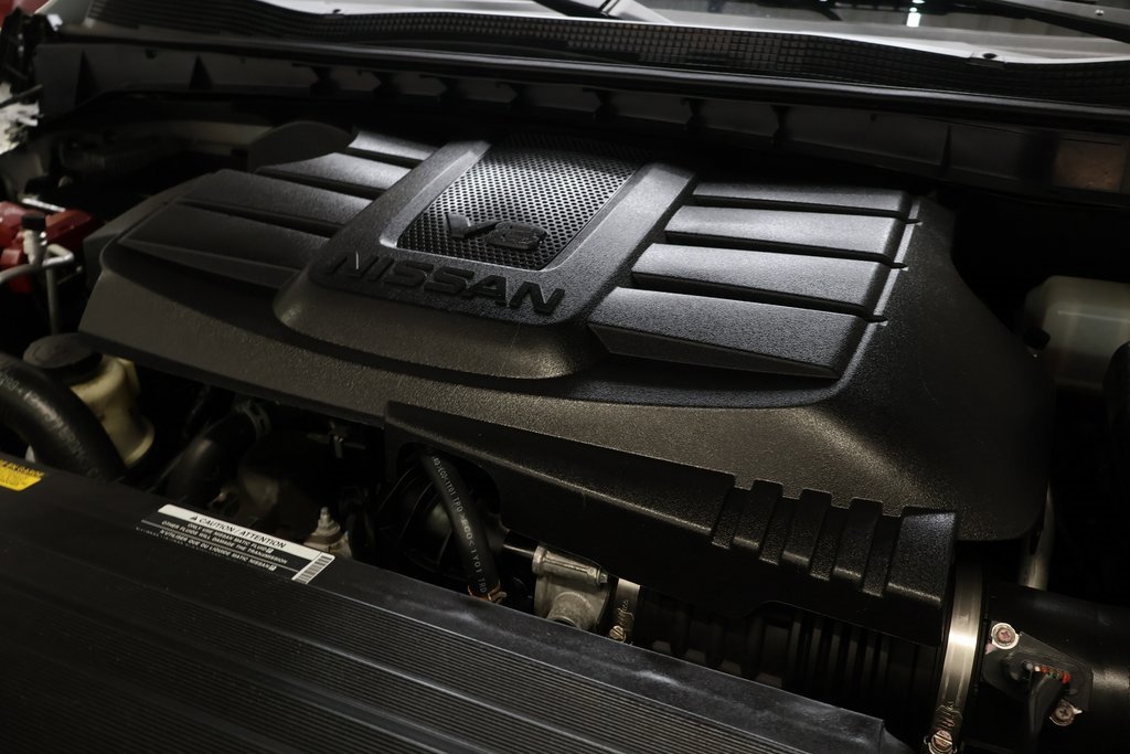 Used 2022 Nissan Titan SV image 24