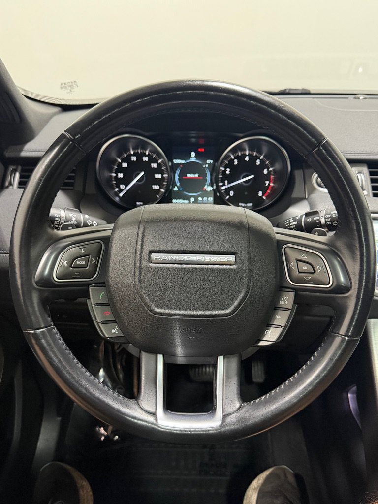 Used 2018 Land Rover Range Rover Evoque SE Premium AWD/4WD image 15