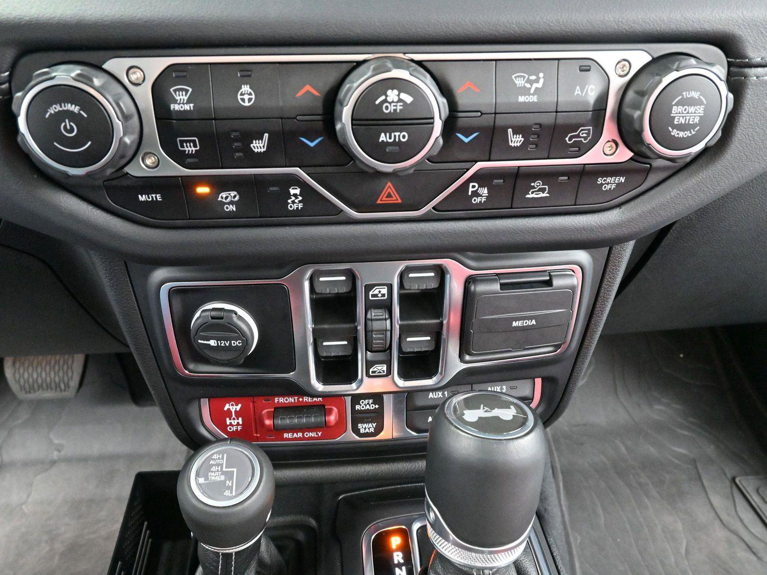 Used 2024 Jeep Wrangler Unlimited Rubicon 392 image 23