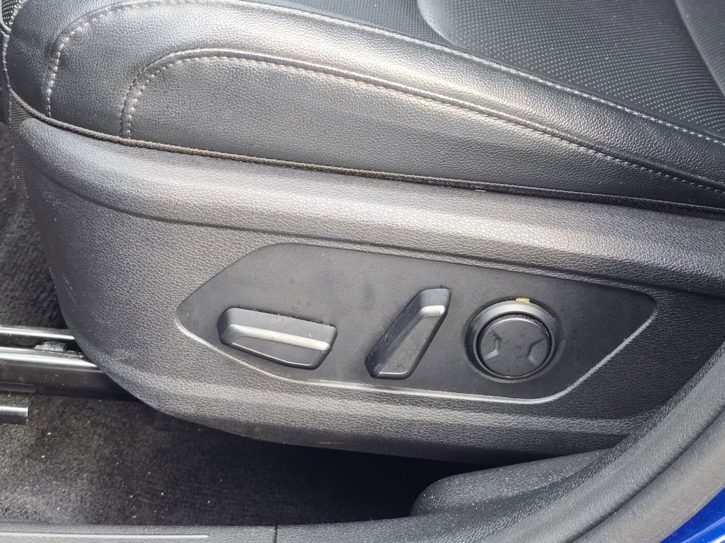 Used 2023 Kia Sportage EX image 10