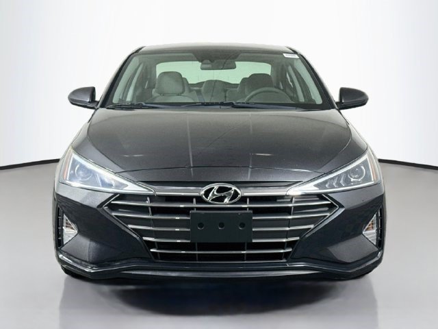 Used 2020 Hyundai Elantra SE FWD image 2