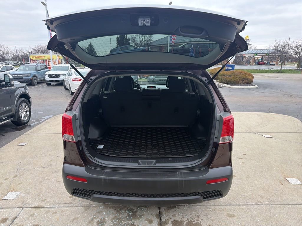 Used 2013 Kia Sorento LX image 40