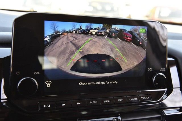 Certified 2024 Nissan Pathfinder SL image 16