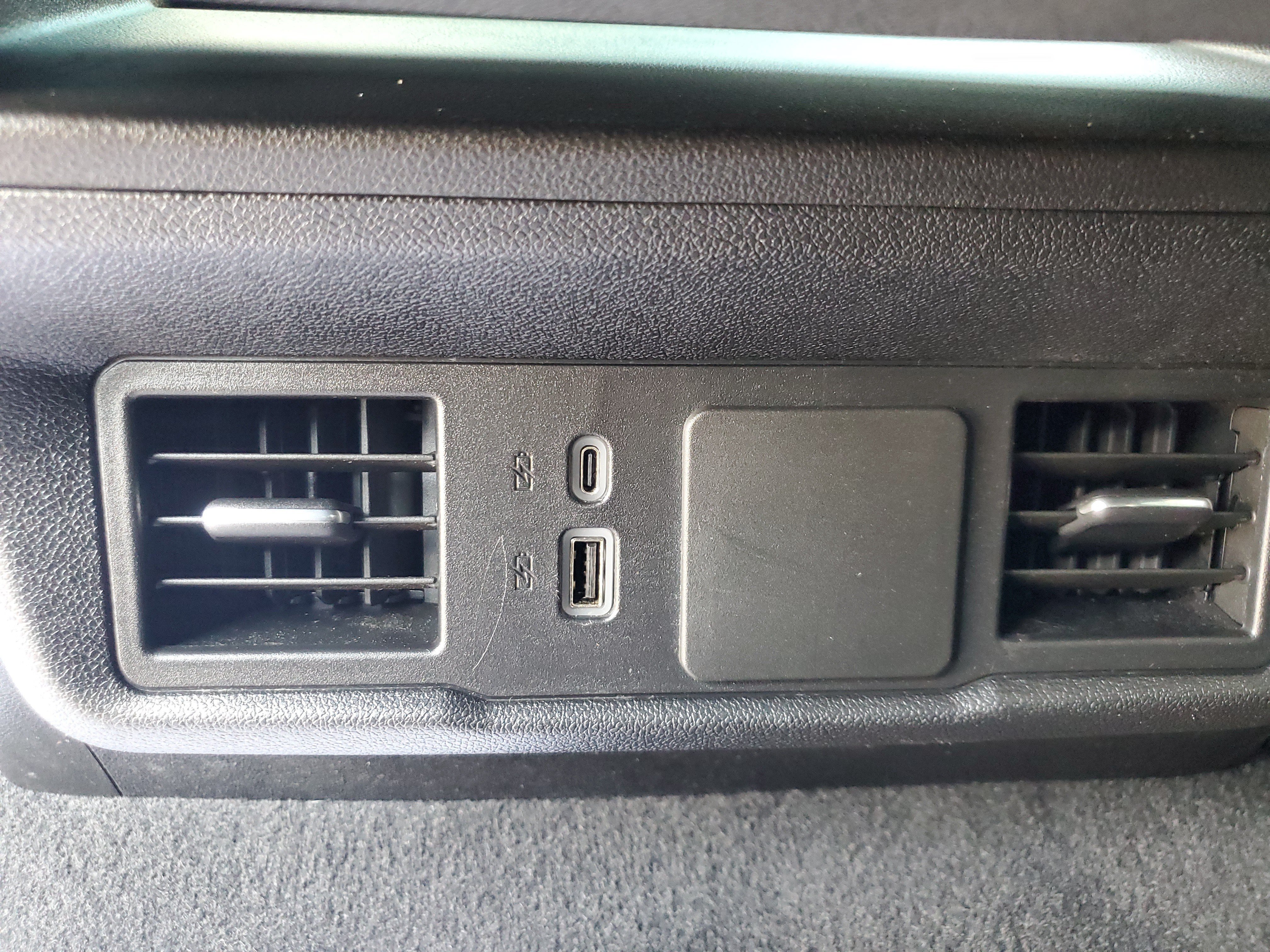 Used 2024 Chevrolet Silverado 1500 Custom RWD image 12