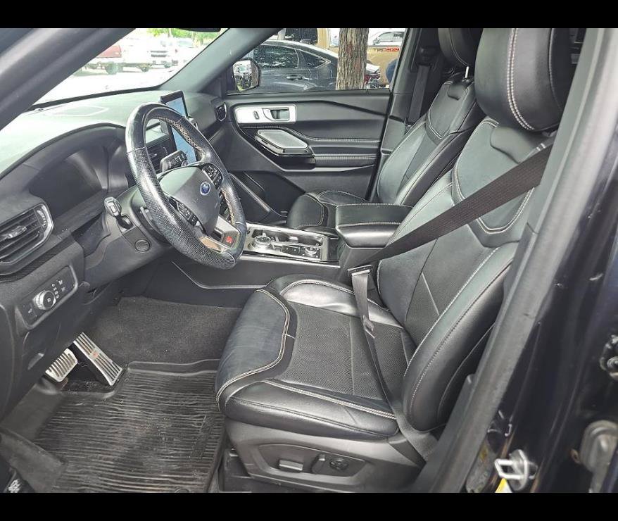 Used 2021 Ford Explorer ST w/ ST Street Pack AWD/4WD image 3