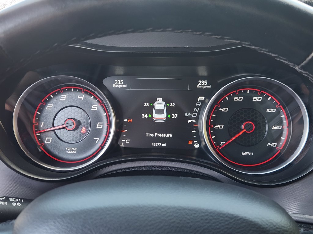 Used 2023 Dodge Charger SXT RWD image 12