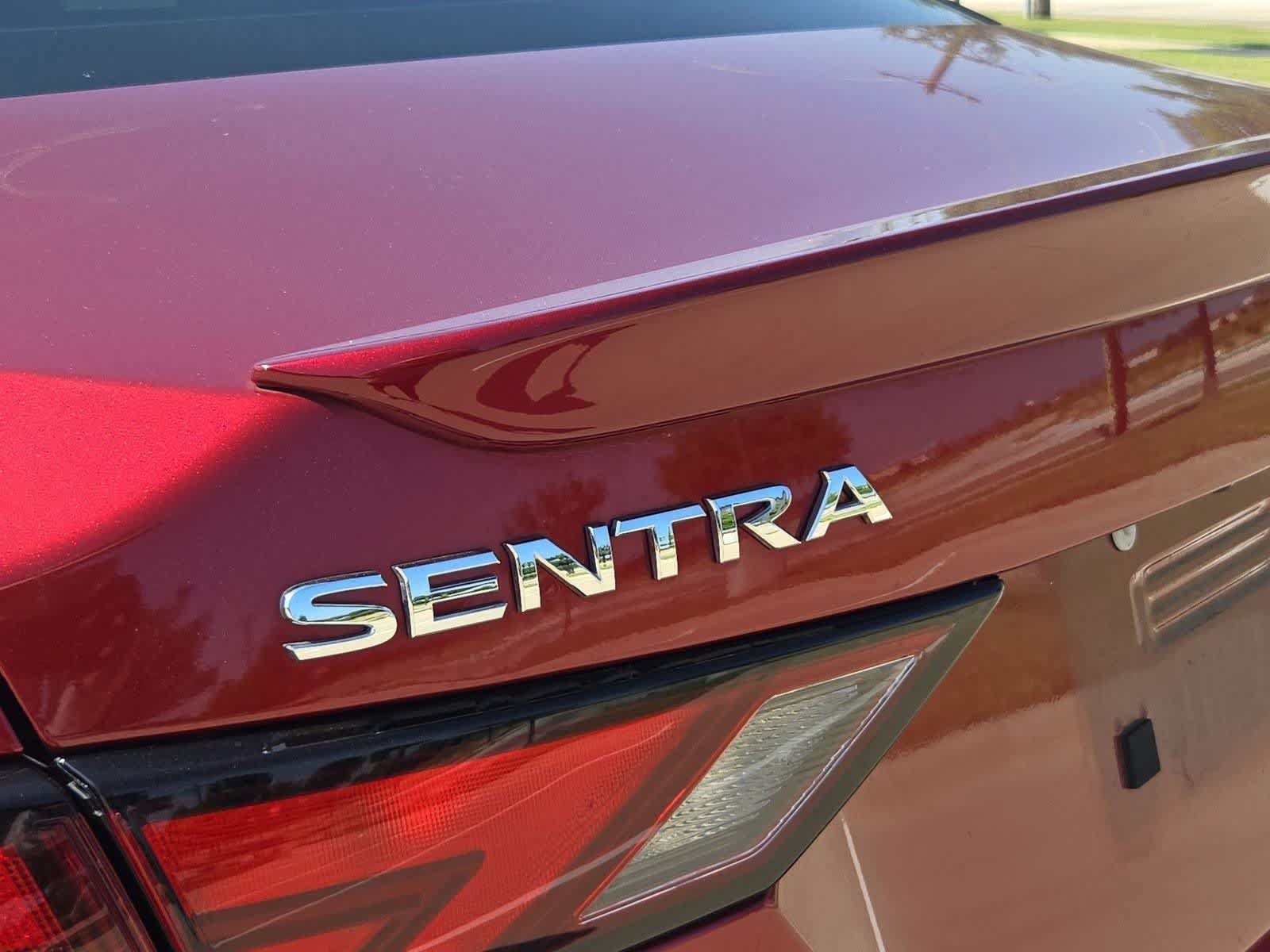 Used 2023 Nissan Sentra SR FWD image 11