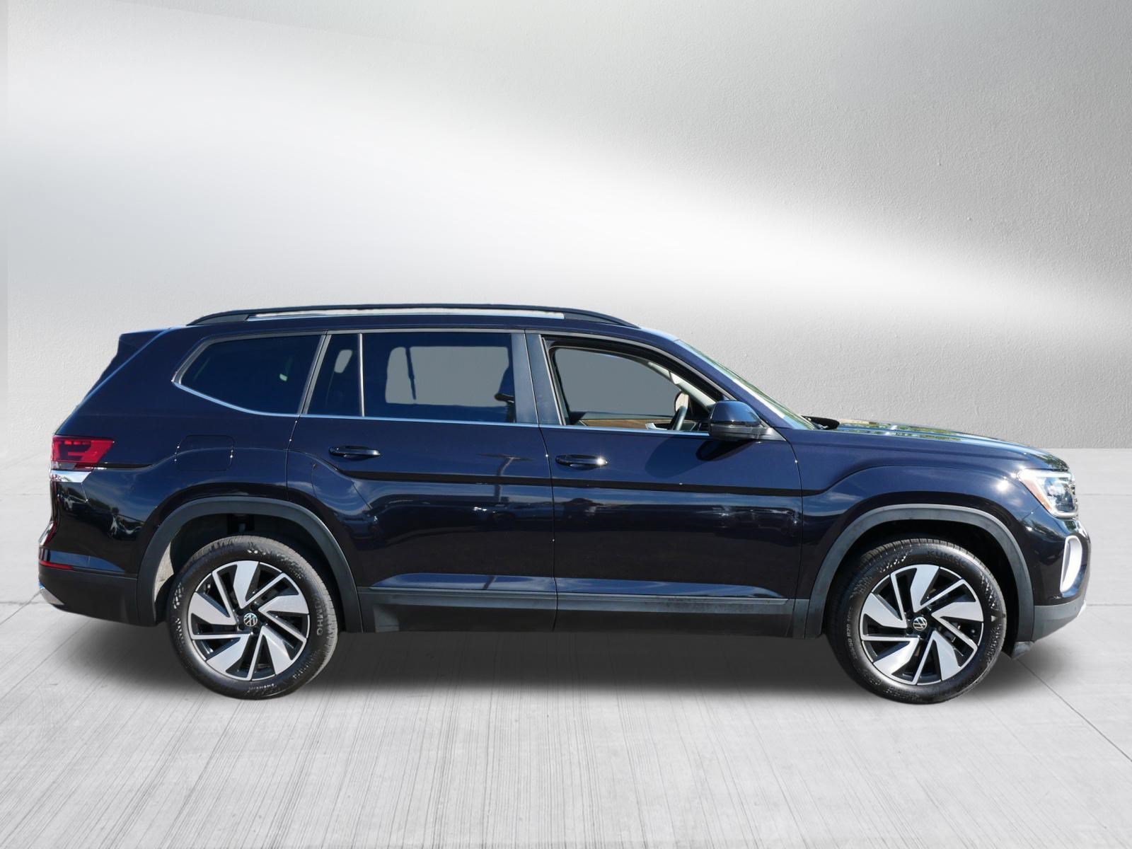 Certified 2024 Volkswagen Atlas SE AWD/4WD image 8