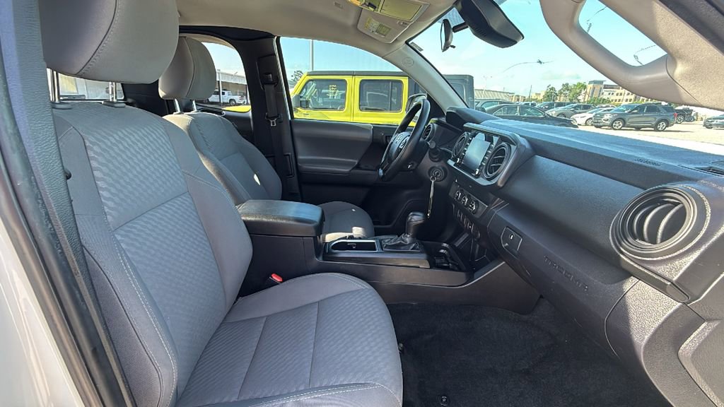 Used 2021 Toyota Tacoma SR image 28