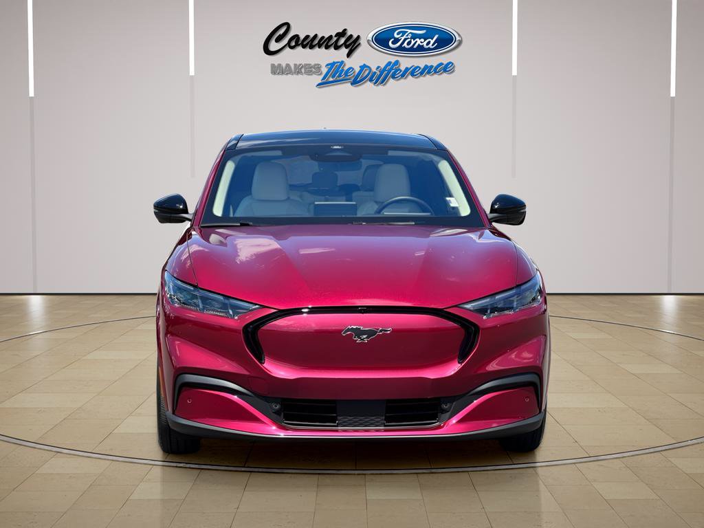 Used 2025 Ford Mustang Mach-E Premium AWD/4WD image 5