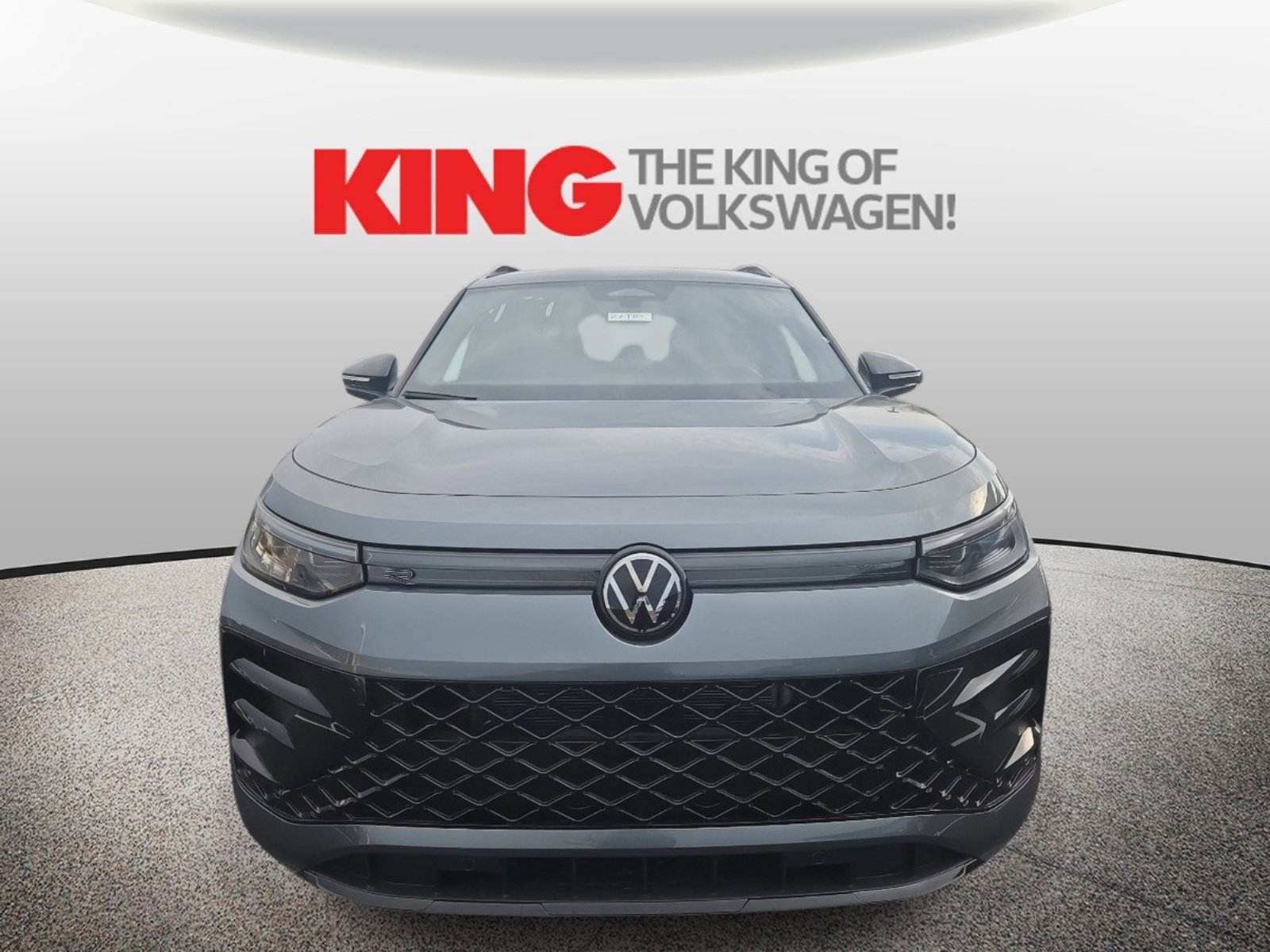 New 2026 Volkswagen Tiguan SE R-Line image 9
