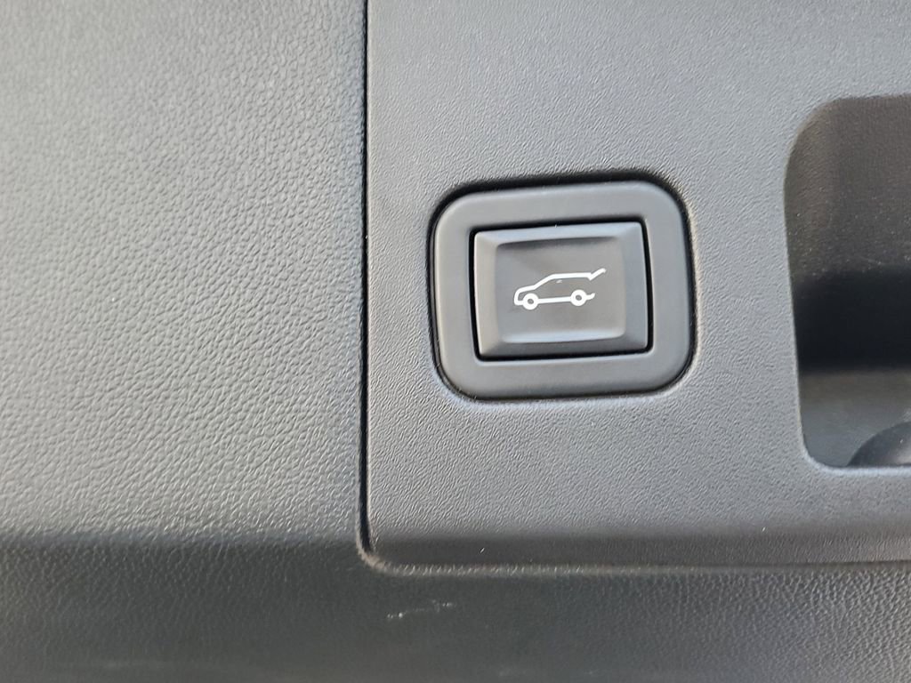 Used 2023 Cadillac XT5 Luxury image 26