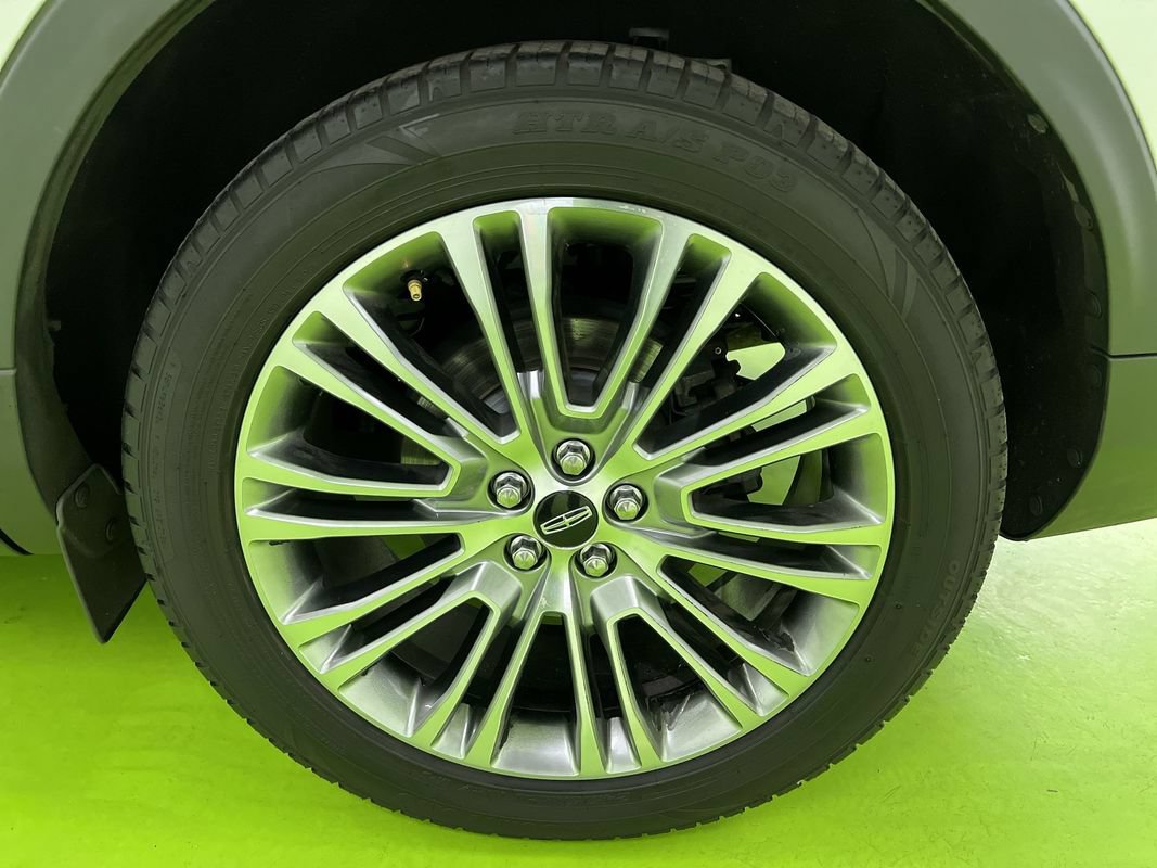 Used 2016 Lincoln MKX Reserve AWD/4WD image 15