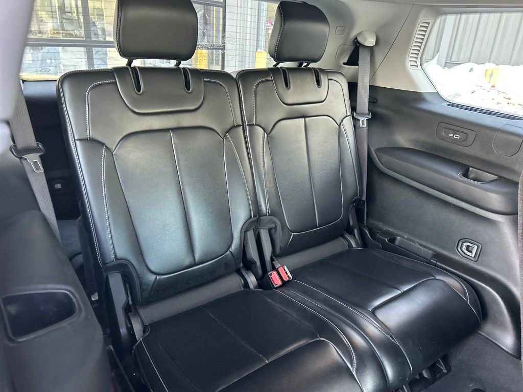 Used 2021 Jeep Grand Cherokee L Limited image 31