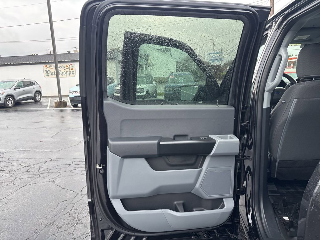 New 2025 Ford F150 XL w/ Equipment Group 103A High image 22