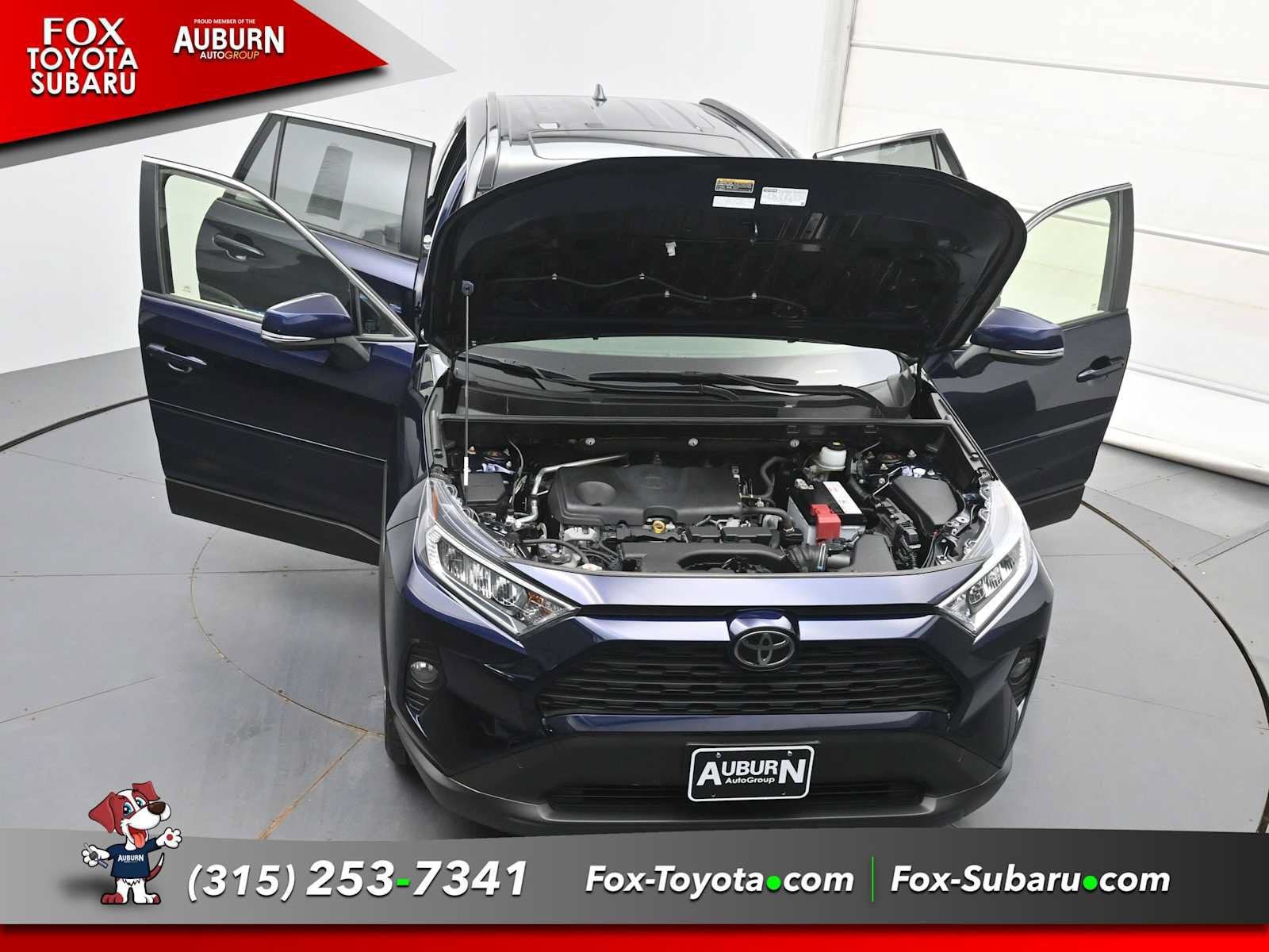 Used 2019 Toyota RAV4 XLE Premium w/ Cold Weather Package AWD/4WD image 40