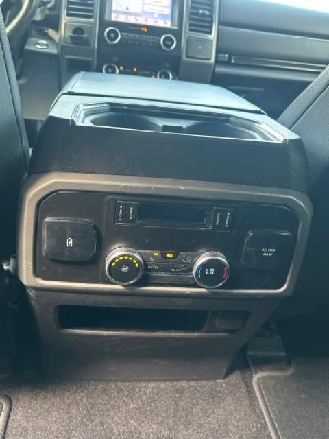 Used 2019 Ford Expedition Max XLT w/ Equipment Group 202A AWD/4WD image 21