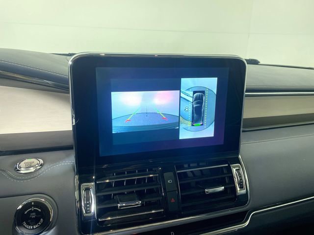 Used 2021 Lincoln Navigator L Black Label w/ Cargo Convenience Package image 8