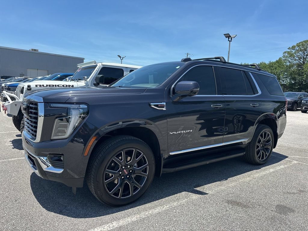 Used 2025 GMC Yukon Elevation w/ LPO, Elevation Black Package