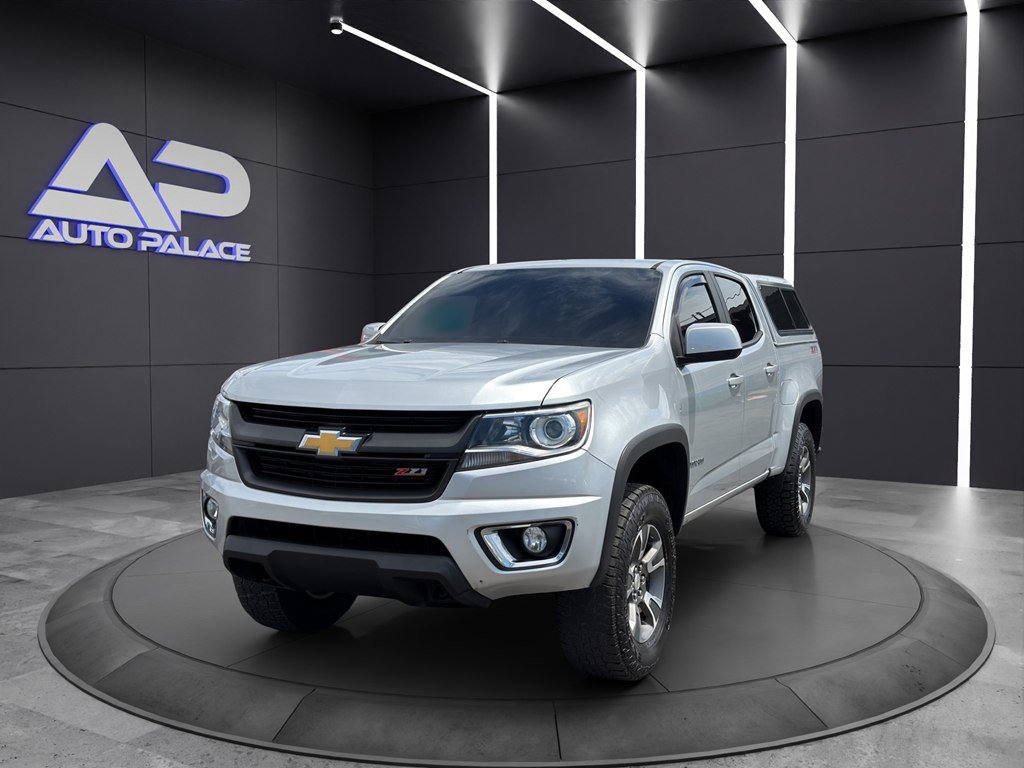 Used 2017 Chevrolet Colorado Z71 AWD/4WD image 1