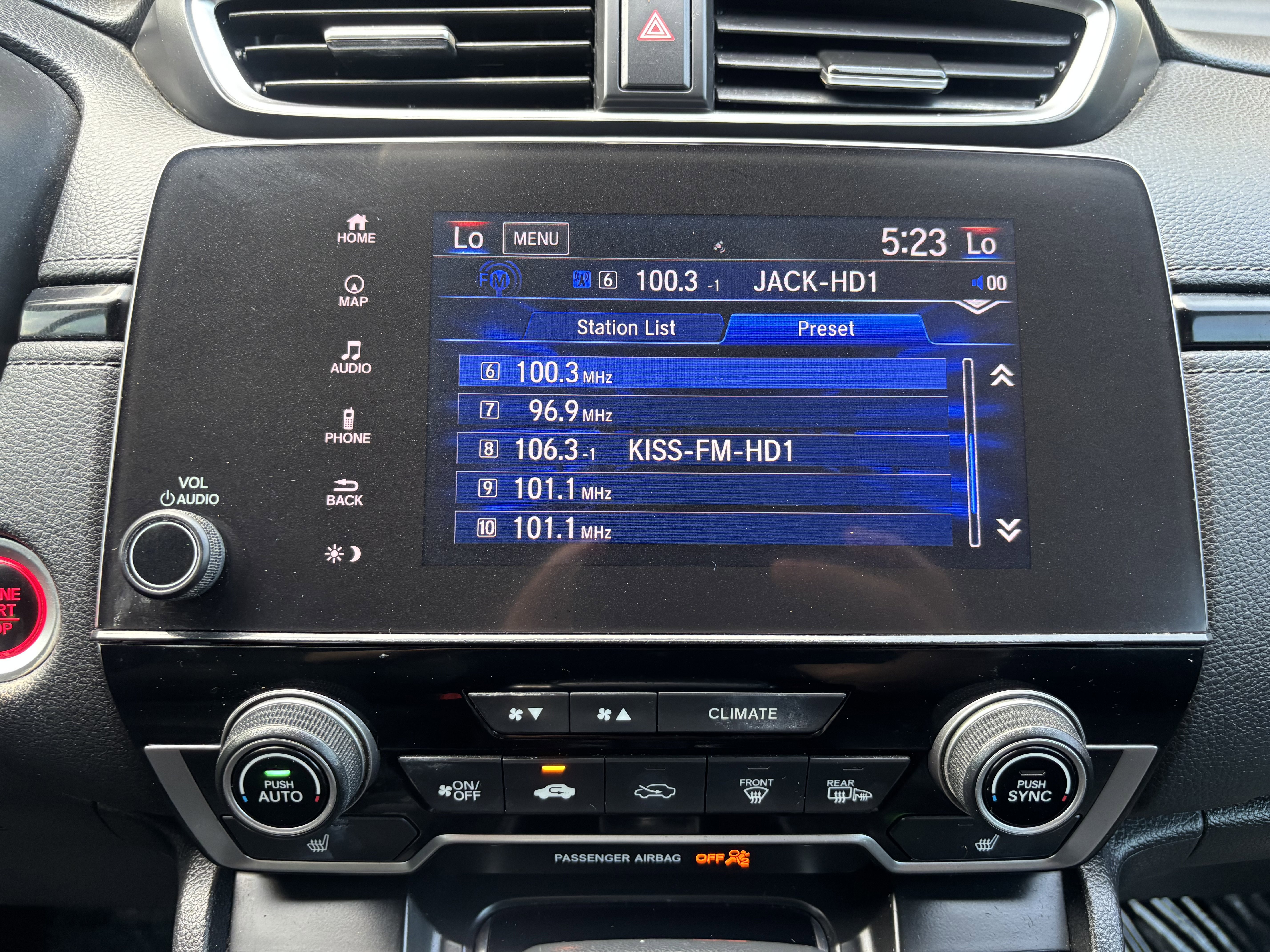 Used 2018 Honda CR-V Touring image 28