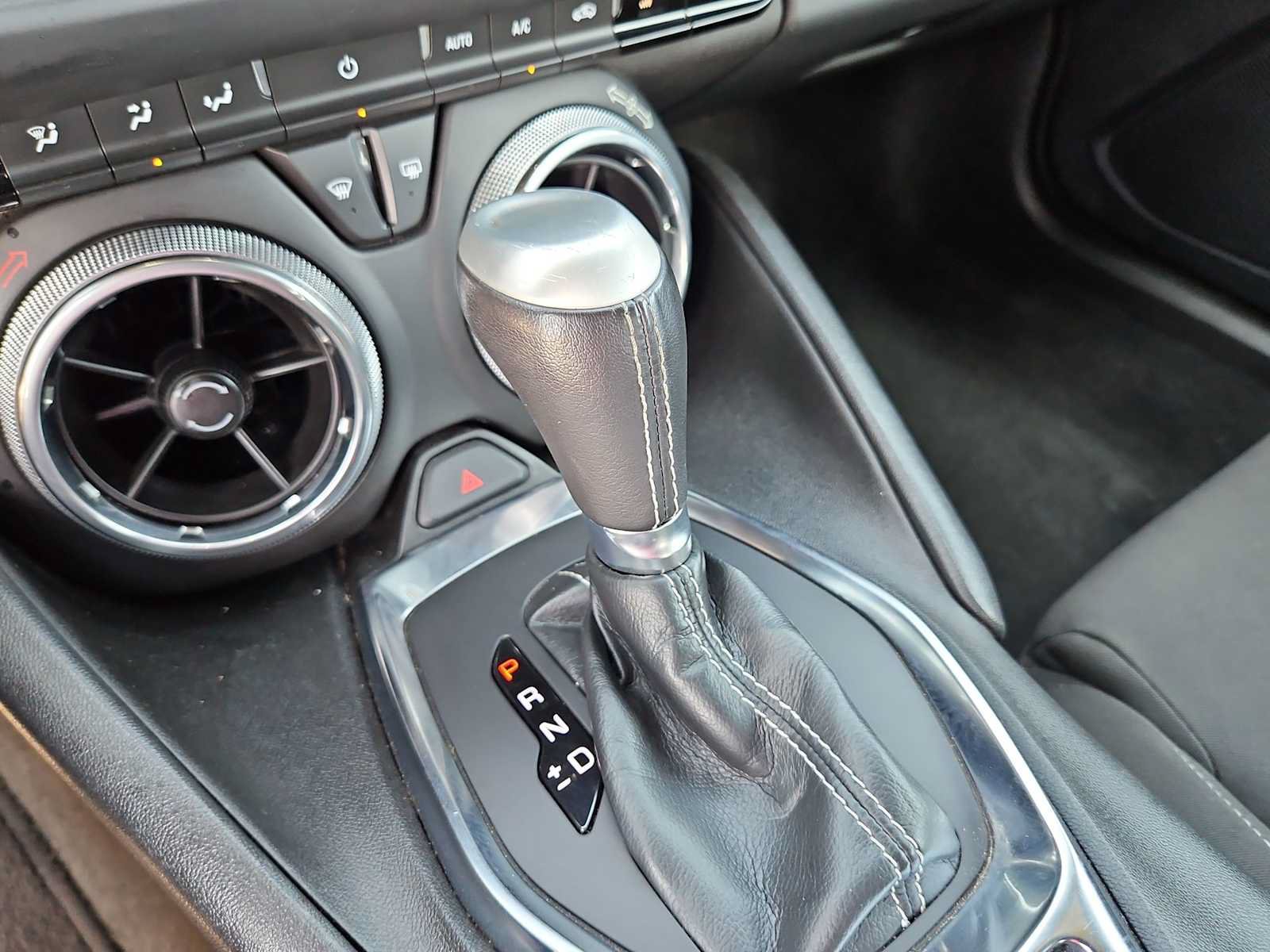 Used 2023 Chevrolet Camaro LT RWD image 21