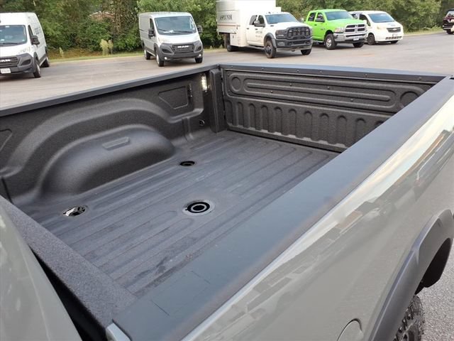 New 2027 RAM 2500 Warlock AWD/4WD image 13