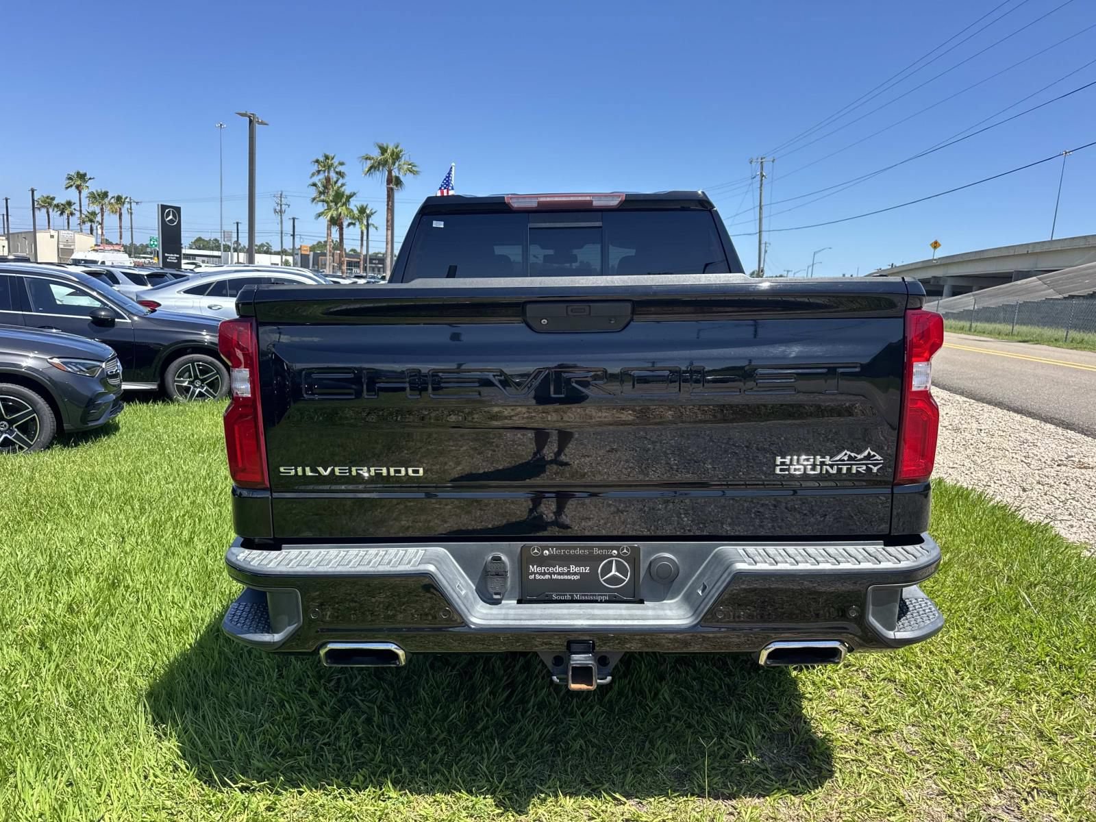 Used 2020 Chevrolet Silverado 1500 High Country AWD/4WD image 6