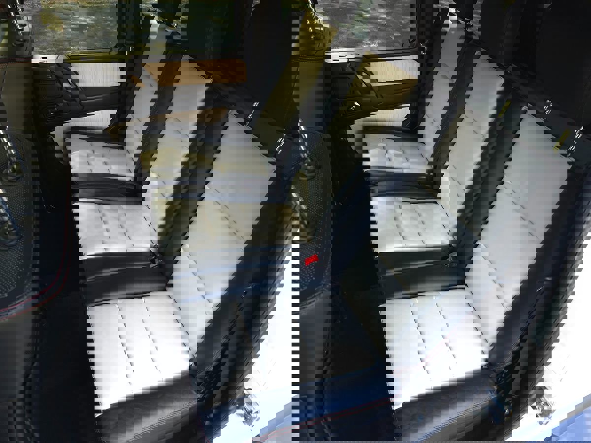 Used 2015 Mercedes-Benz G 550 image 16