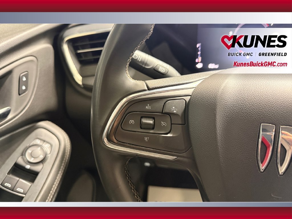 Used 2025 Buick Encore GX Preferred AWD/4WD image 16