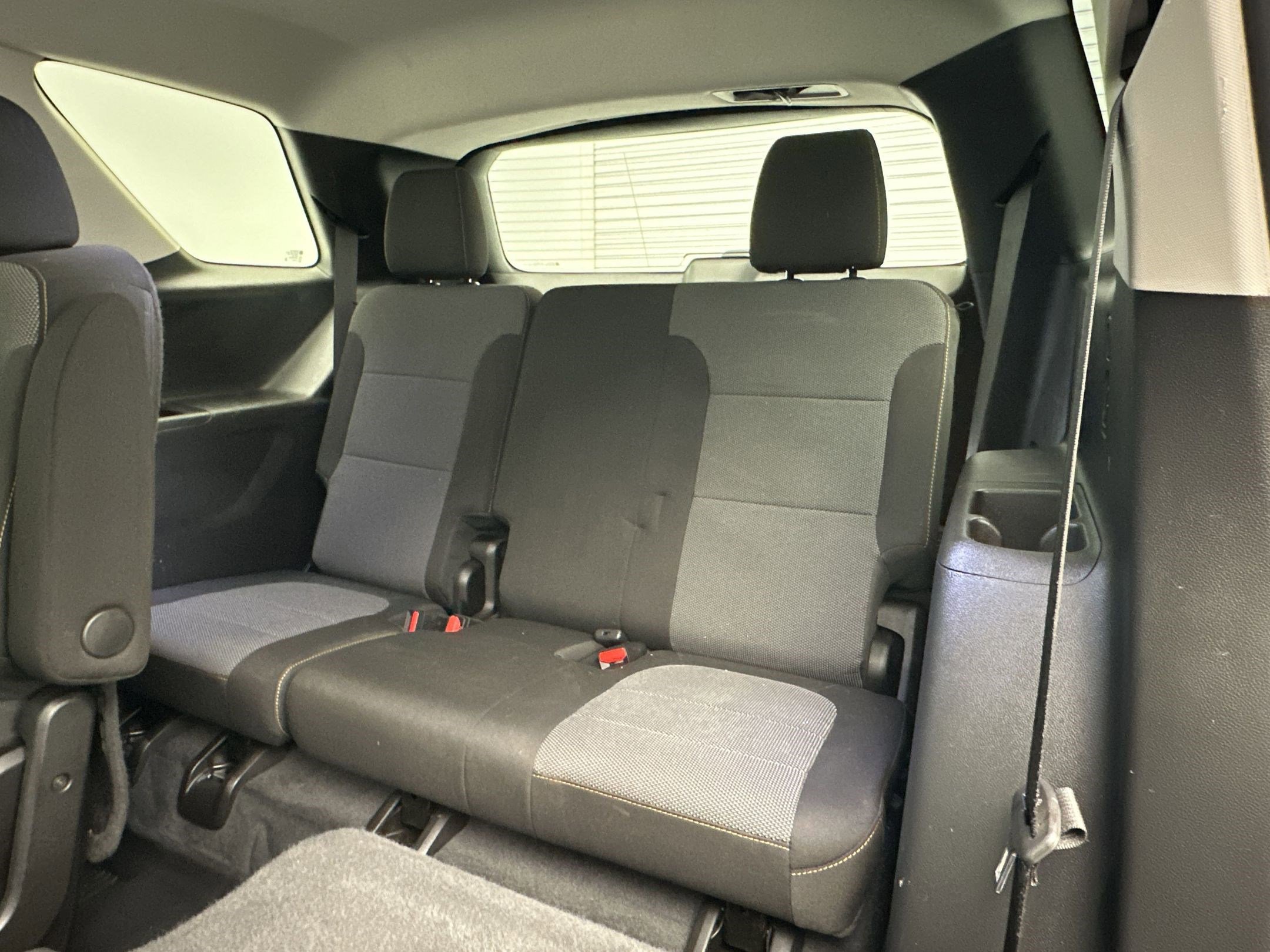 Used 2021 Chevrolet Traverse LT w/ LPO, Floor Liner Package image 30