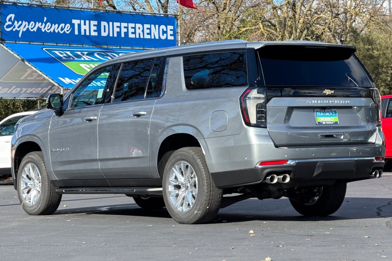 New 2026 Chevrolet Suburban Premier image 5