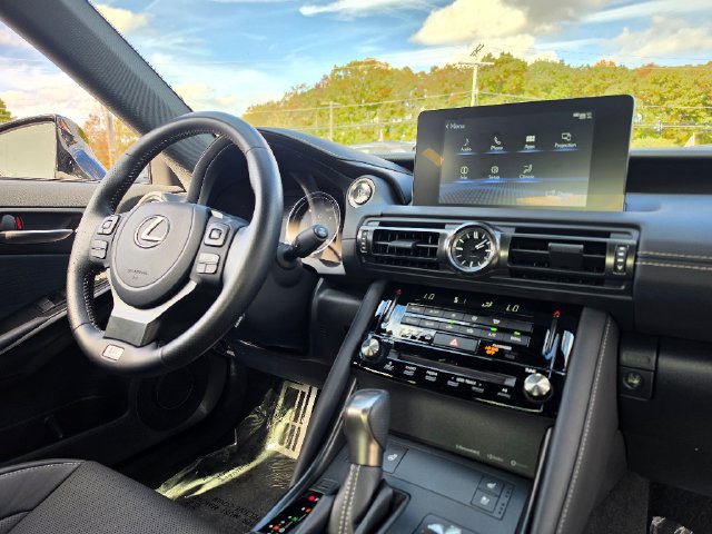 Used 2025 Lexus IS 350 F Sport w/ Accessory Package AWD/4WD image 13