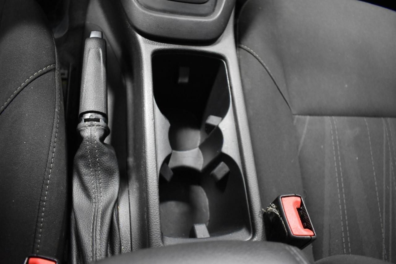 Used 2017 Ford Focus SE image 29