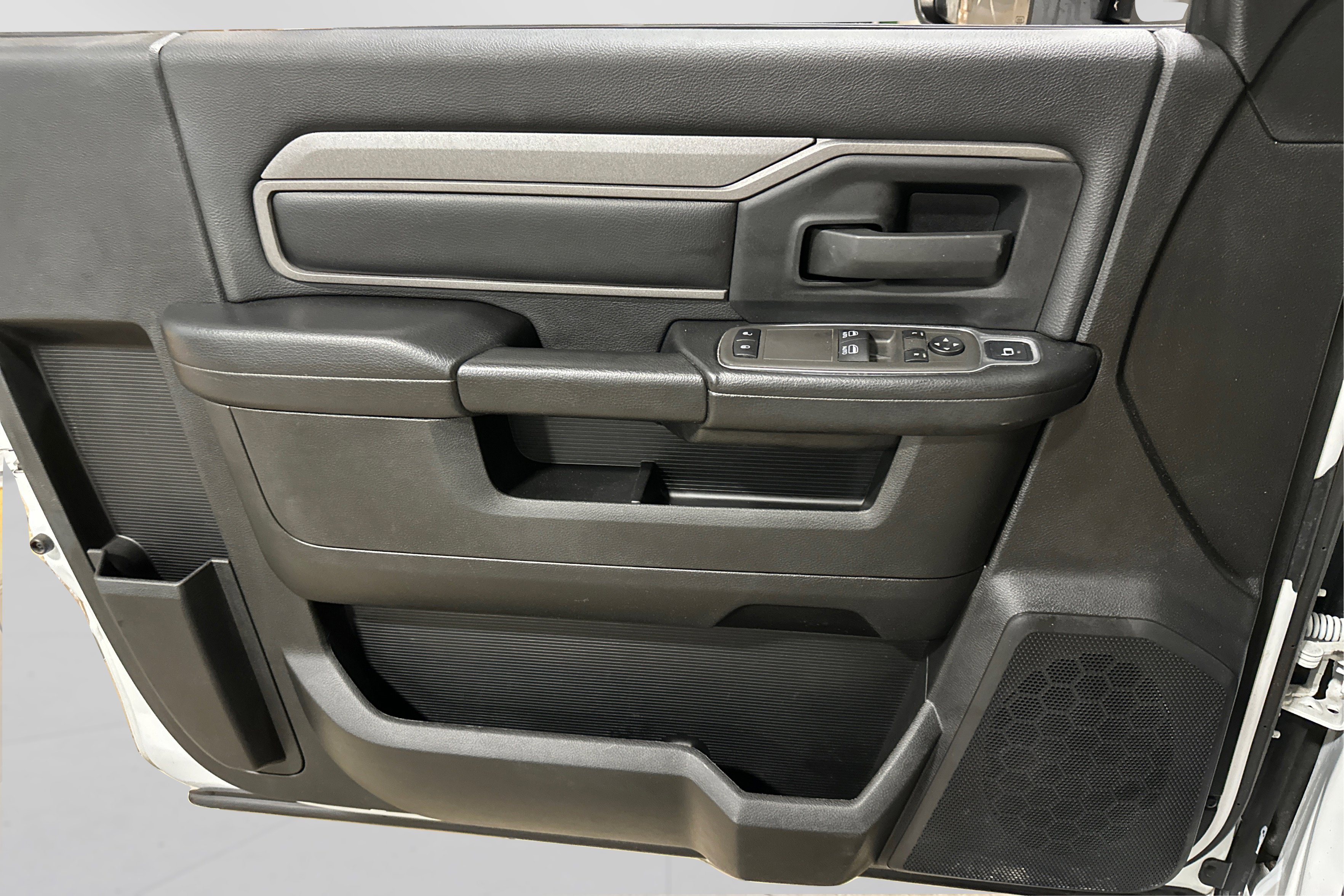 Used 2023 RAM 3500 Tradesman image 18