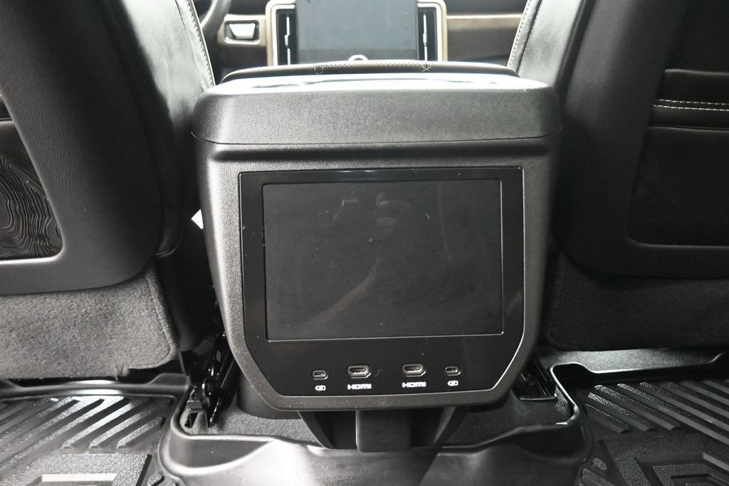 Used 2026 GMC Yukon XL Denali Ultimate AWD/4WD image 41