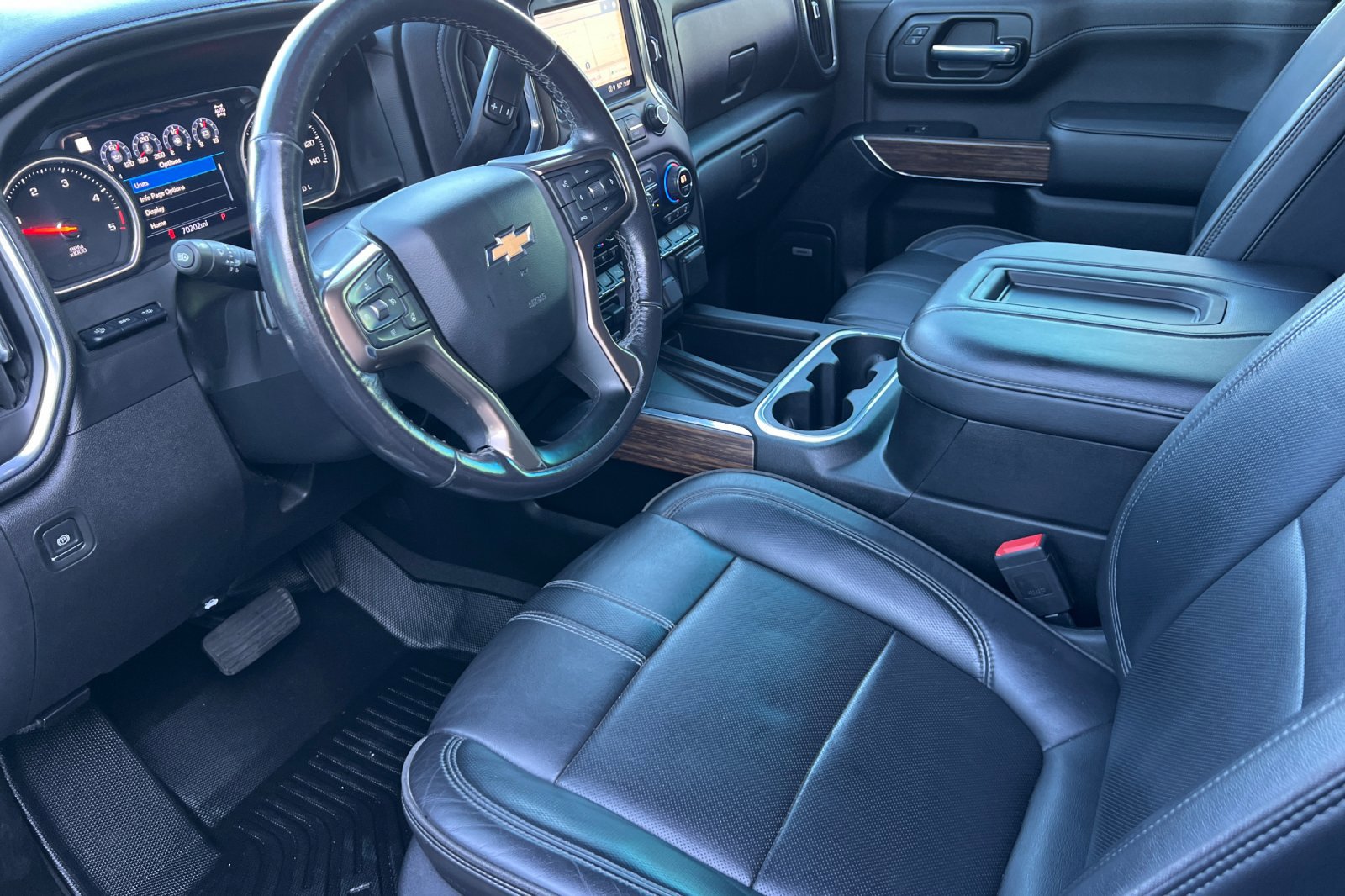 Used 2021 Chevrolet Silverado 3500 High Country w/ Z71 Off-Road Package image 10