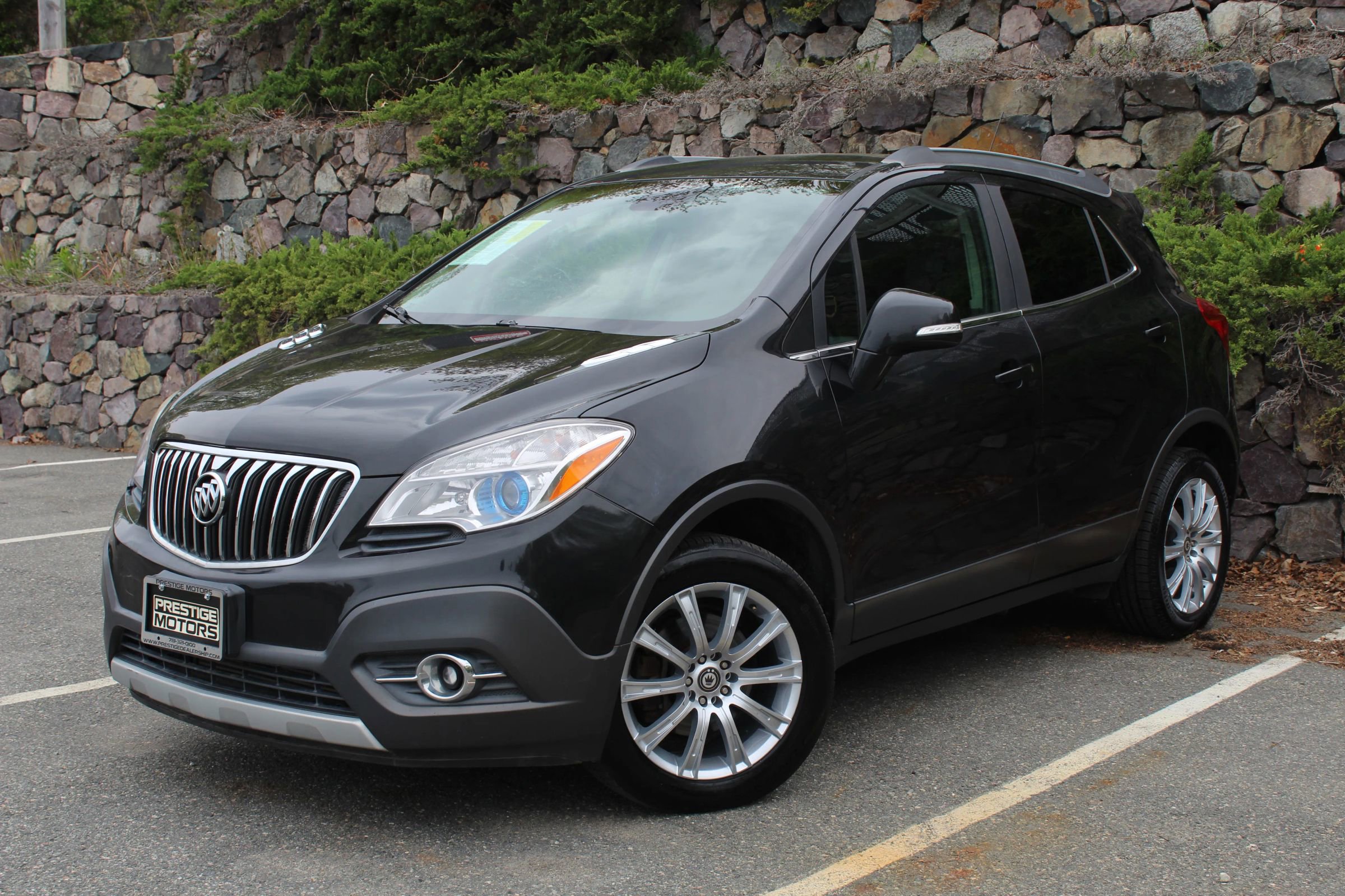 Used 2016 Buick Encore Sport Touring AWD/4WD image 2